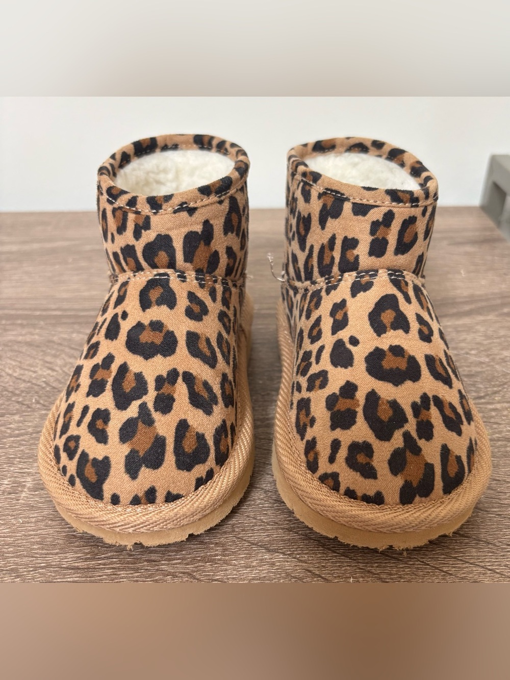Gap Toddler Vegan Suede Sherpa Lined Leopard Print Boots Sz 7